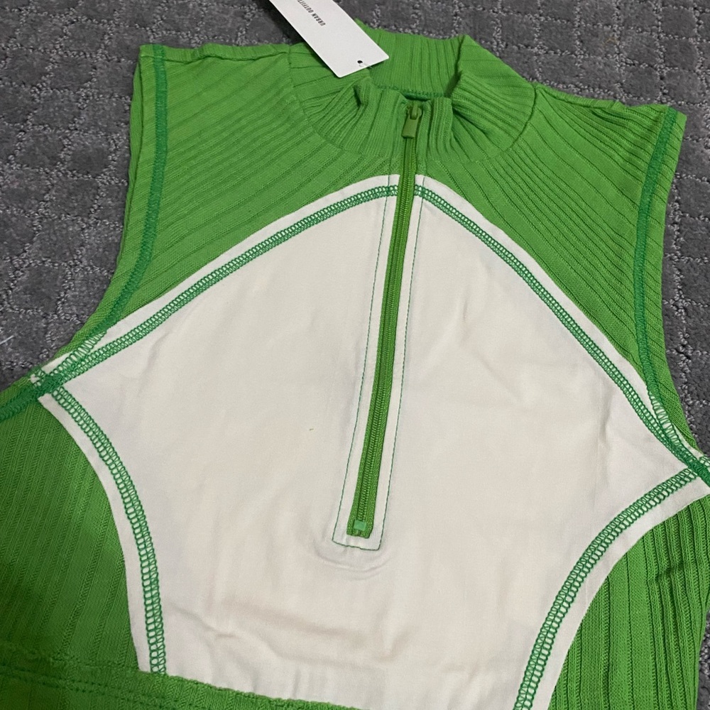 BDG Mia Zip-Up Cropped Top NWT Size S - Picture 7 of 8